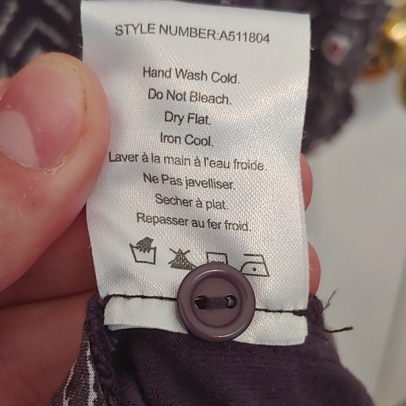 Anthropologie 3/4 length sleeve shirt women's M - Picture 6 of 8